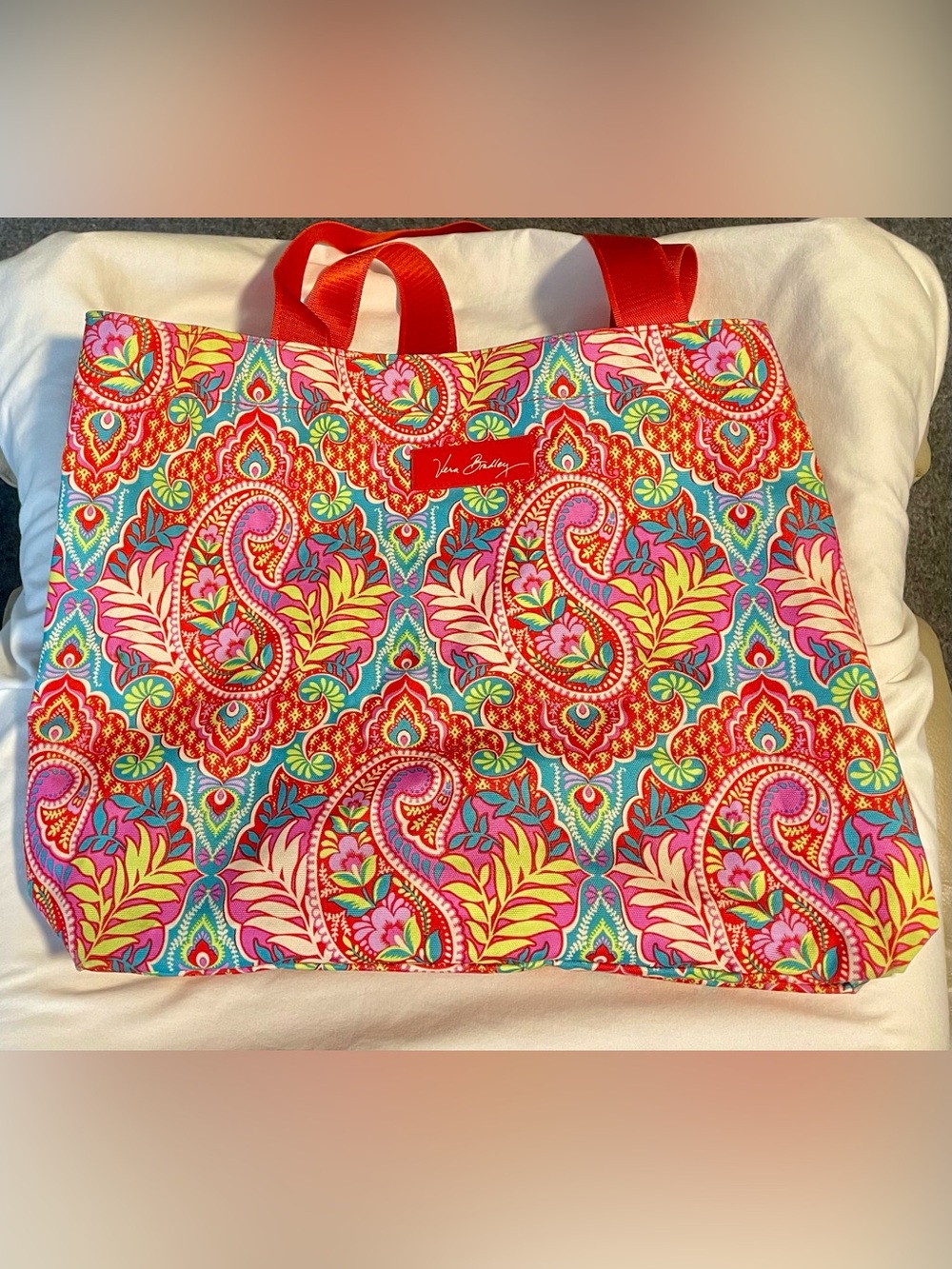 NWOT VERA BRADLEY Beach Bag / Tote - Paisley in Paradise - Coated Canvas -Large